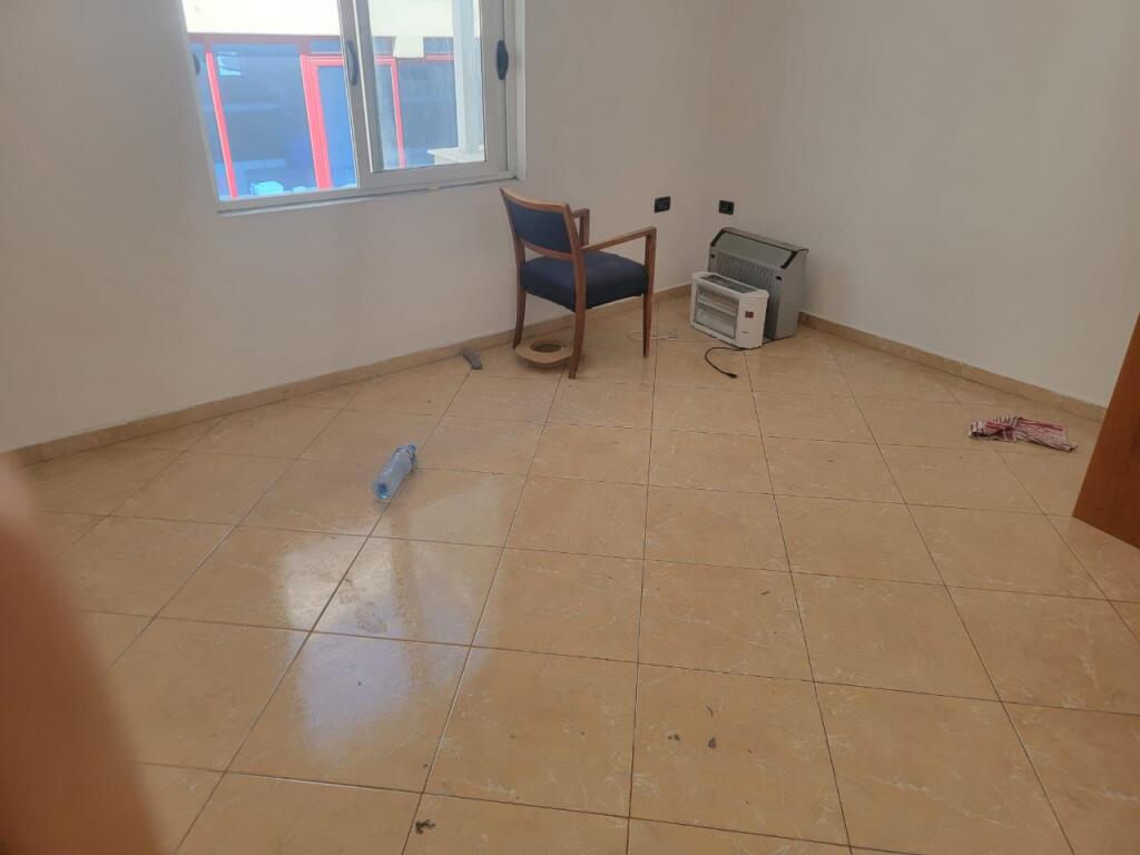 Rent, Apartment 1+1, 5 Maj, 300 euro/month