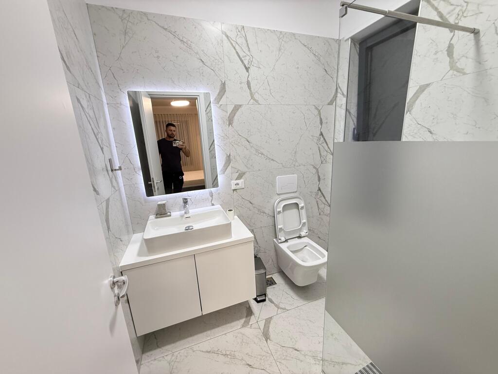 Apartament 2+1 per Qera