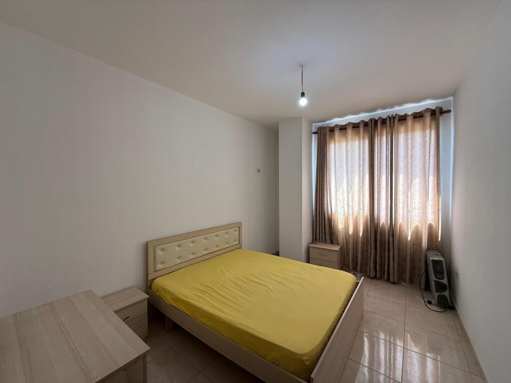 Appartamento 1+1 con ascensore in affitto nel palazzo ad Astir, 55 m² 350 Euro
