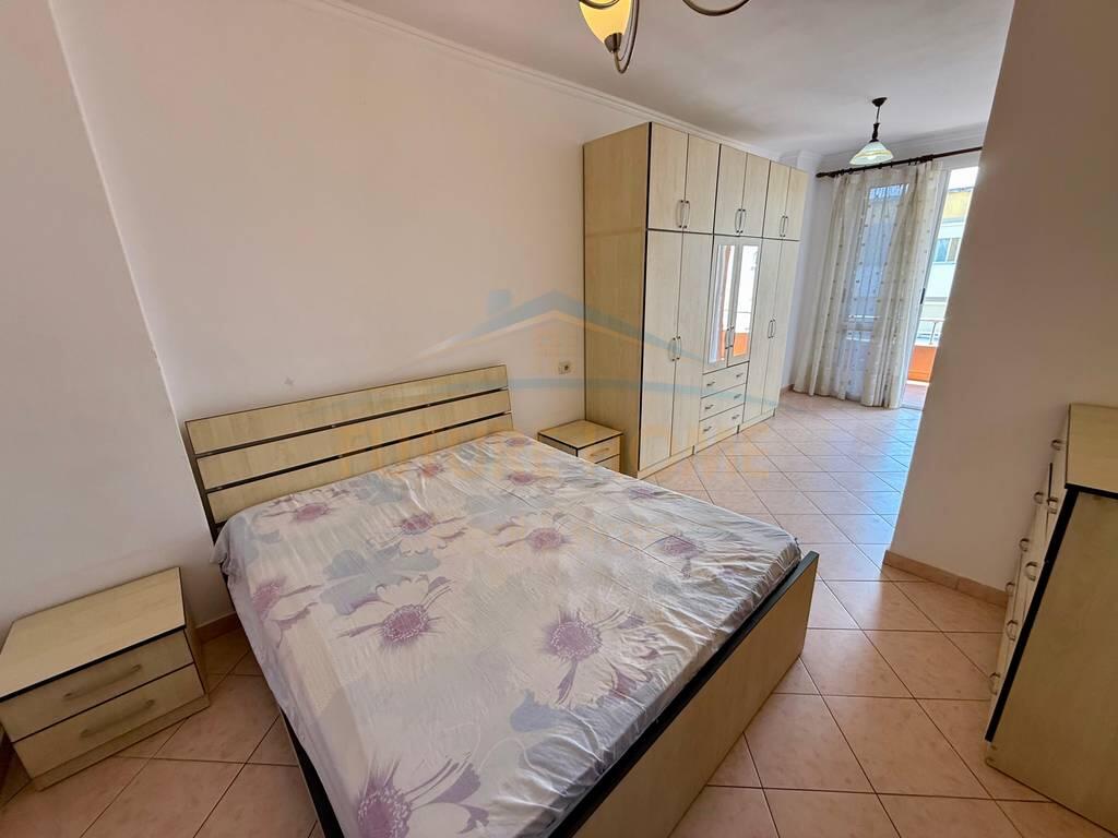 For sale, Apartment 2+1, Unaza e Re