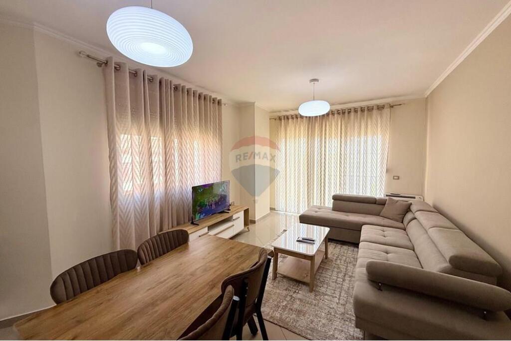 APARTAMENT 1+1 PER QIRA
