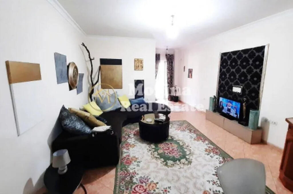 Apartment 2+1+2, Zogu i Zi, 700 Euro/month.