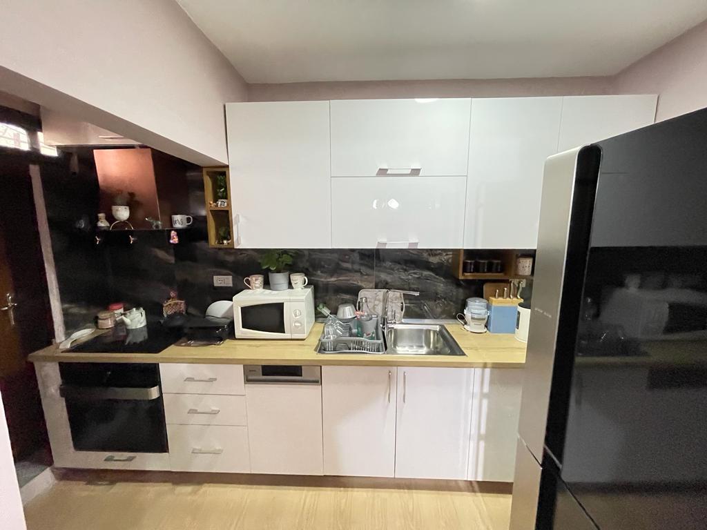Apartament 1+1 per Qera tek Ish Parku