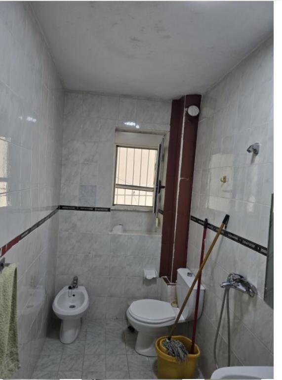 2+1,kongresi i lushnjes 21 dhjetori cmimi 550 euro