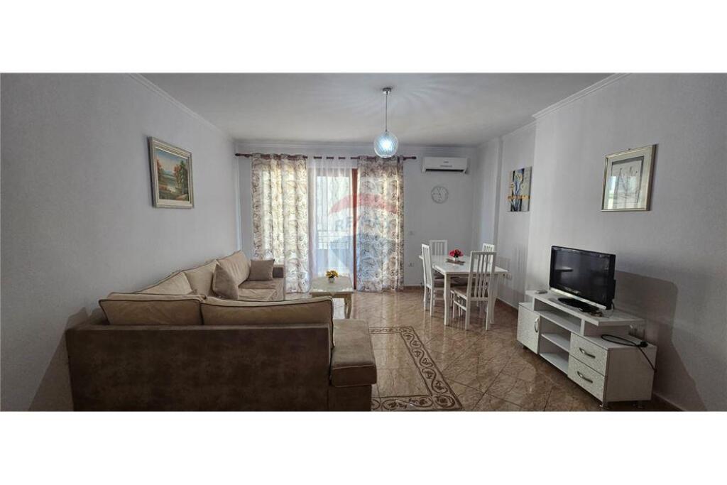 Apartment for rent (2+1+2), Kavaja Street