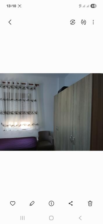 Entrance for rent