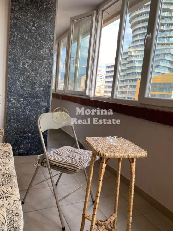 Qera, Apartament 1+1+Aneks, Qender 15-katëshit, 600 euro/muaj
