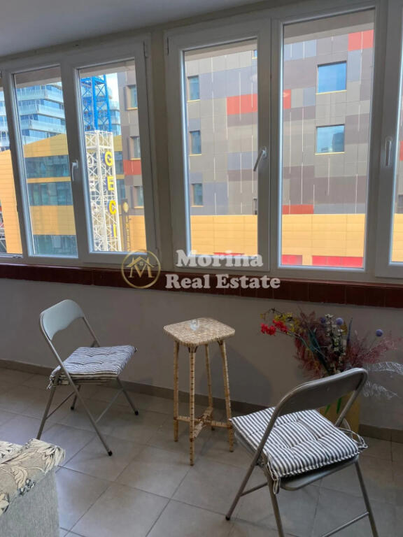 Qera, Apartament 1+1+Aneks, Qender 15-katëshit, 600 euro/muaj