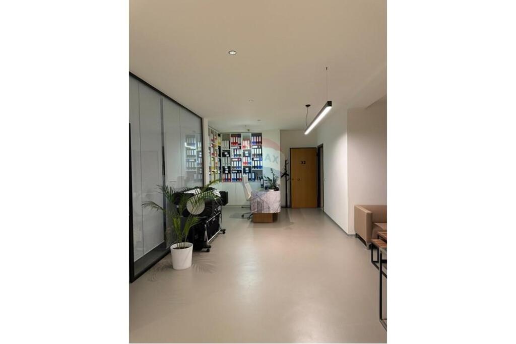 Office Space Block Wilson Square !