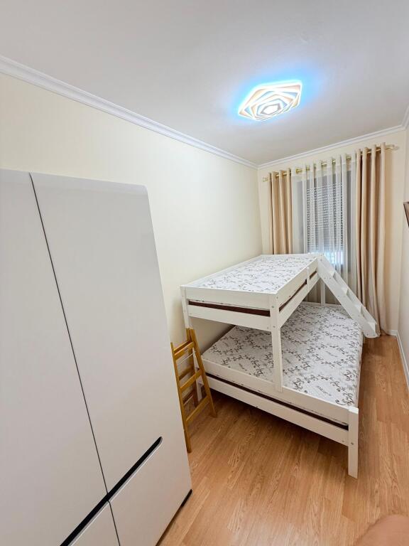 Appartamento 2+1 in affitto  Indirizzo: Via Kosovareve  Prezzo 1200€