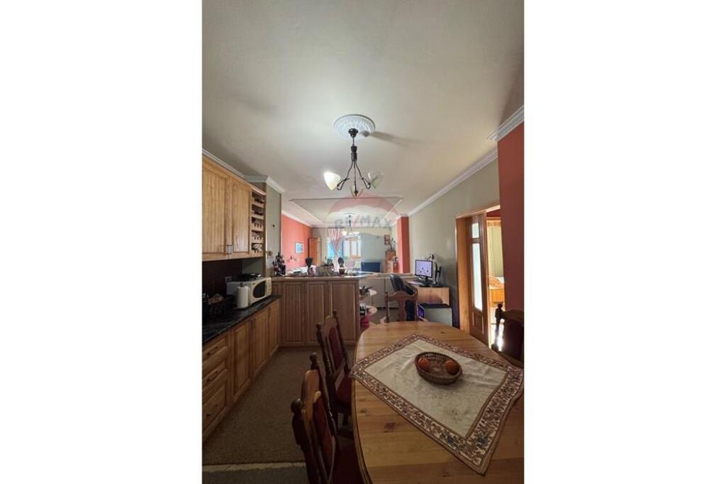 Shitet Apartament 2+1 ne Fresk