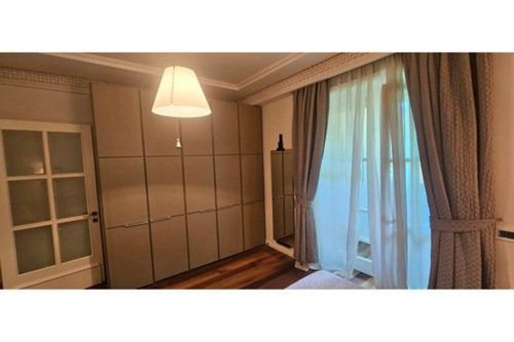 Apartment for Rent near the Red School
