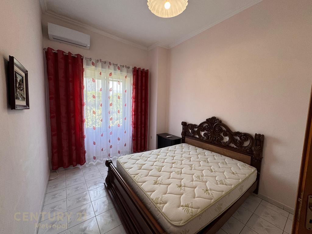 APARTAMENT 2+1 PER QIRA, PERBALLE TAIVANIT !