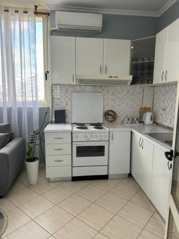 1+1 apartment for rent on Durresit street