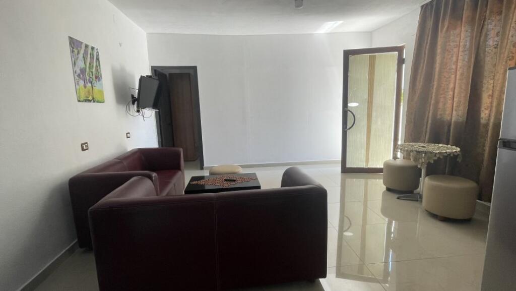Entrance 1+1 for rent at Shinat, Don Bosko (only for 2 girls)