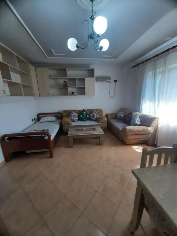Affitto, Appartamento, 1+1, Brryli , 500 Euro/mese
