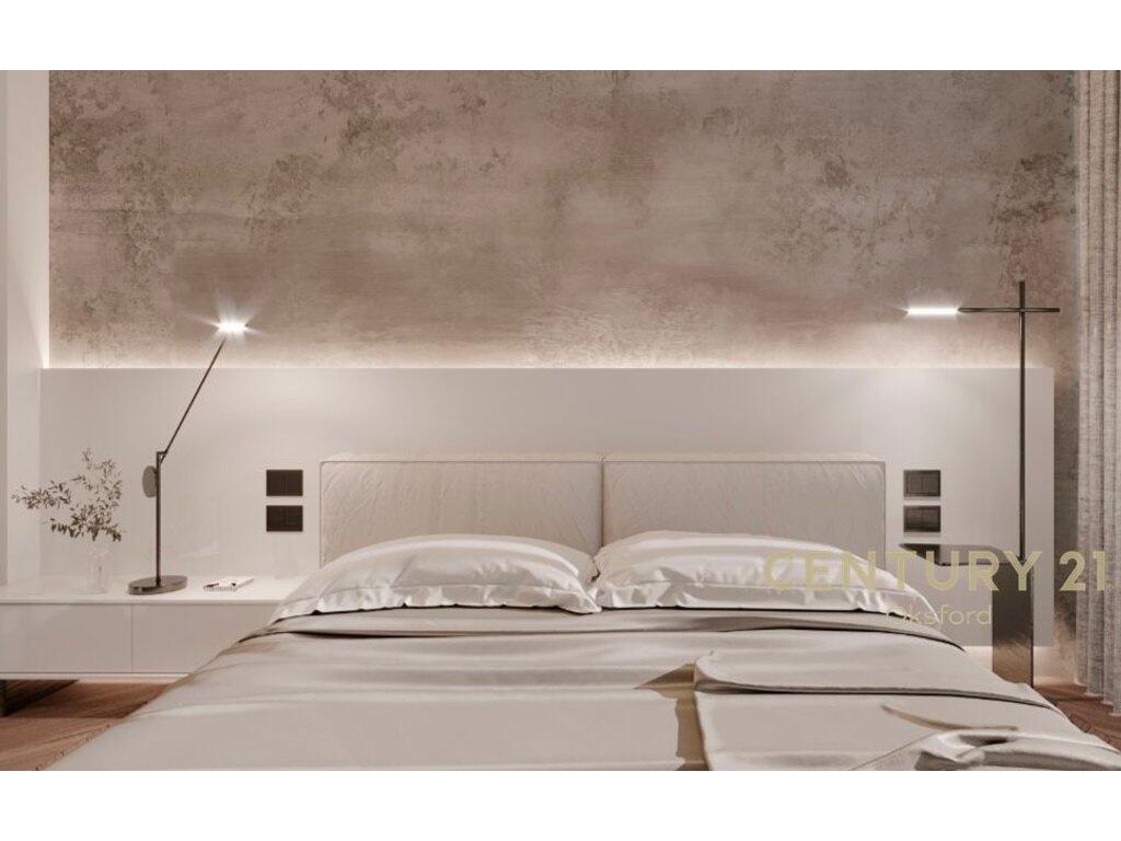 Affittiamo appartamento di lusso + posto auto presso la Residenza Lake View!