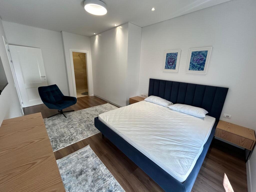 🚪Affittasi appartamento 2+1+2  📍Indirizzo: Via Kavajes Milo 2000  💶 Prezzo: 750€