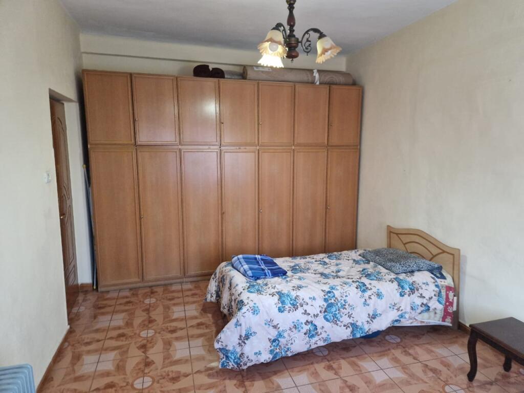 🏠 JEPET ME QERA APARTAMENT 2+1 PRANE RRETH RROTULLIMIT TEK ZOGU I ZI