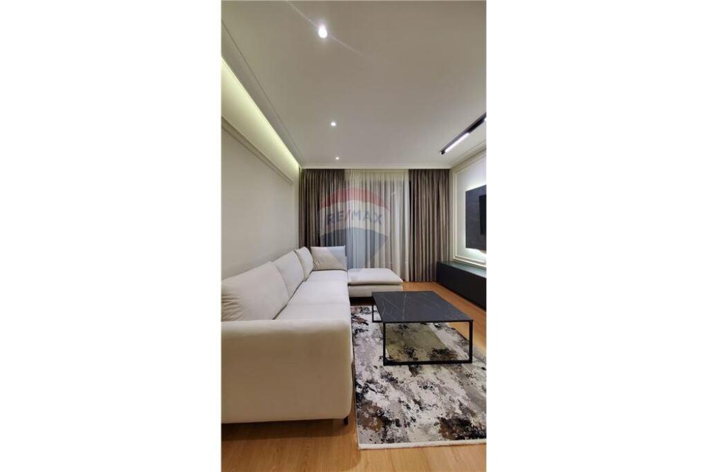 Apartment 2+1+2 for rent in Astir