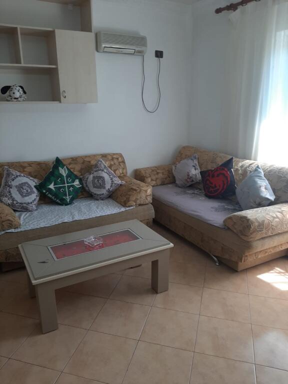 Affitto, Appartamento, 1+1, Brryli , 500 Euro/mese