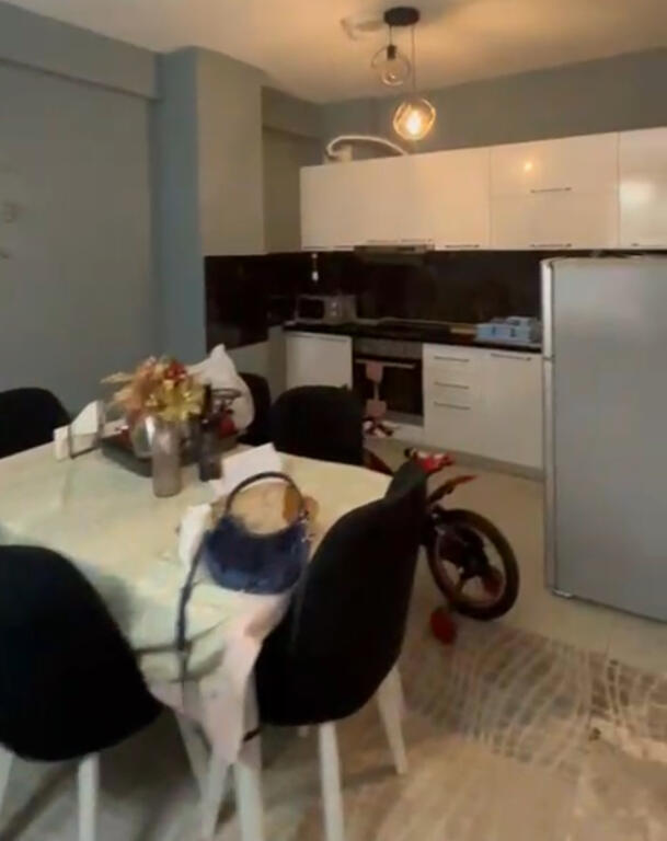 Jepet apartament 1+1 me qera ne Yzberisht