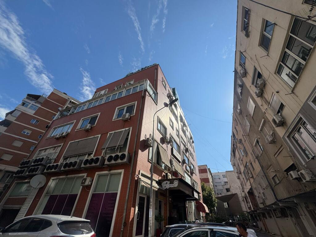 🏢Locale commerciale in affitto nel Centro di Tirana  💶Prezzo 4000€  