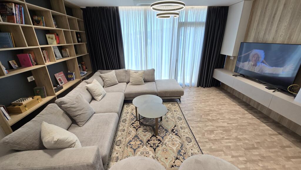 FOR RENT APARTMENT 3+1+PARKING IN LAKE VIEW RESIDENCE – ARTIFICIAL LAKE, TIRANA