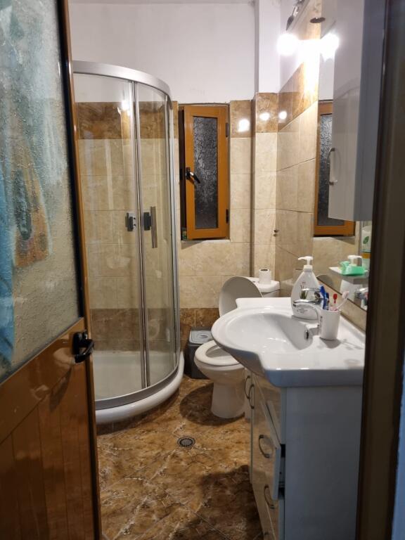 AFFITTASI APPARTAMENTO 2+1 50000 LEKE VIA KAVAJES