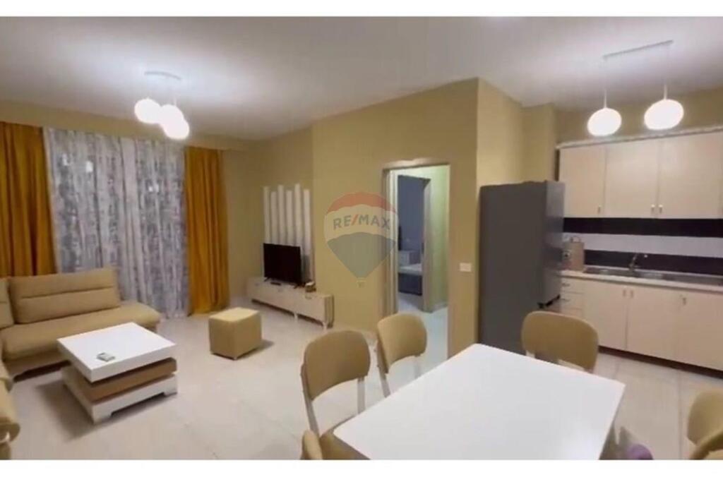 Apartament 2+1 per Qira ,ne Astir !