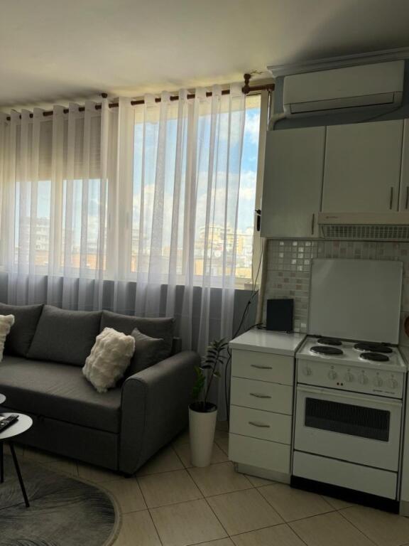 1+1 apartment for rent on Durresit street
