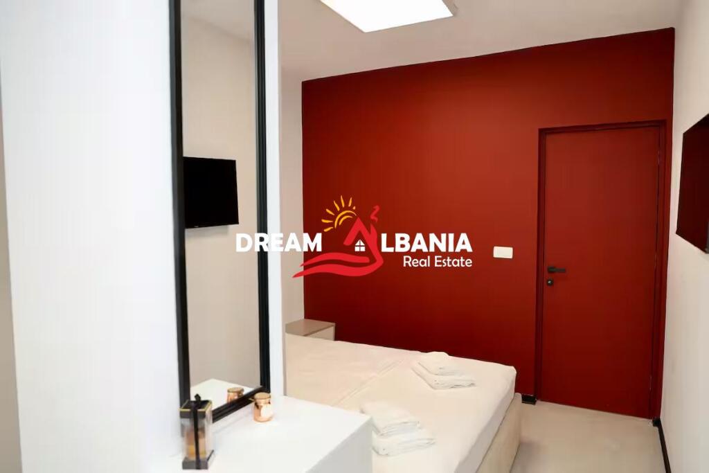For rent for AirBnb 2 apartments 1+1 and studio on Kavaja street near Square 21 (ID 42111440)