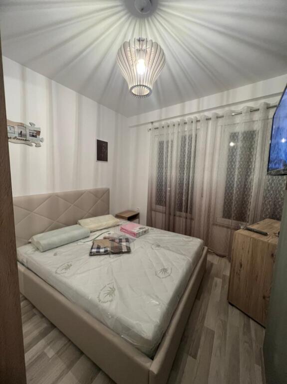 Jepet me qira 1+1 ASTIR Vila L 400€