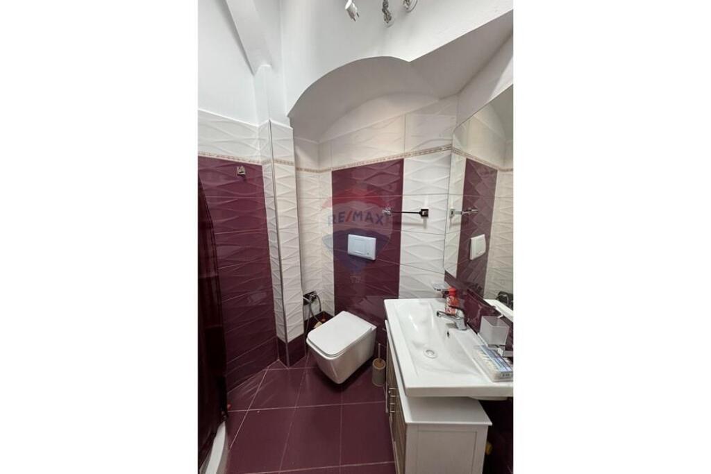 Apartment 2+1 for rent at Shallvaret