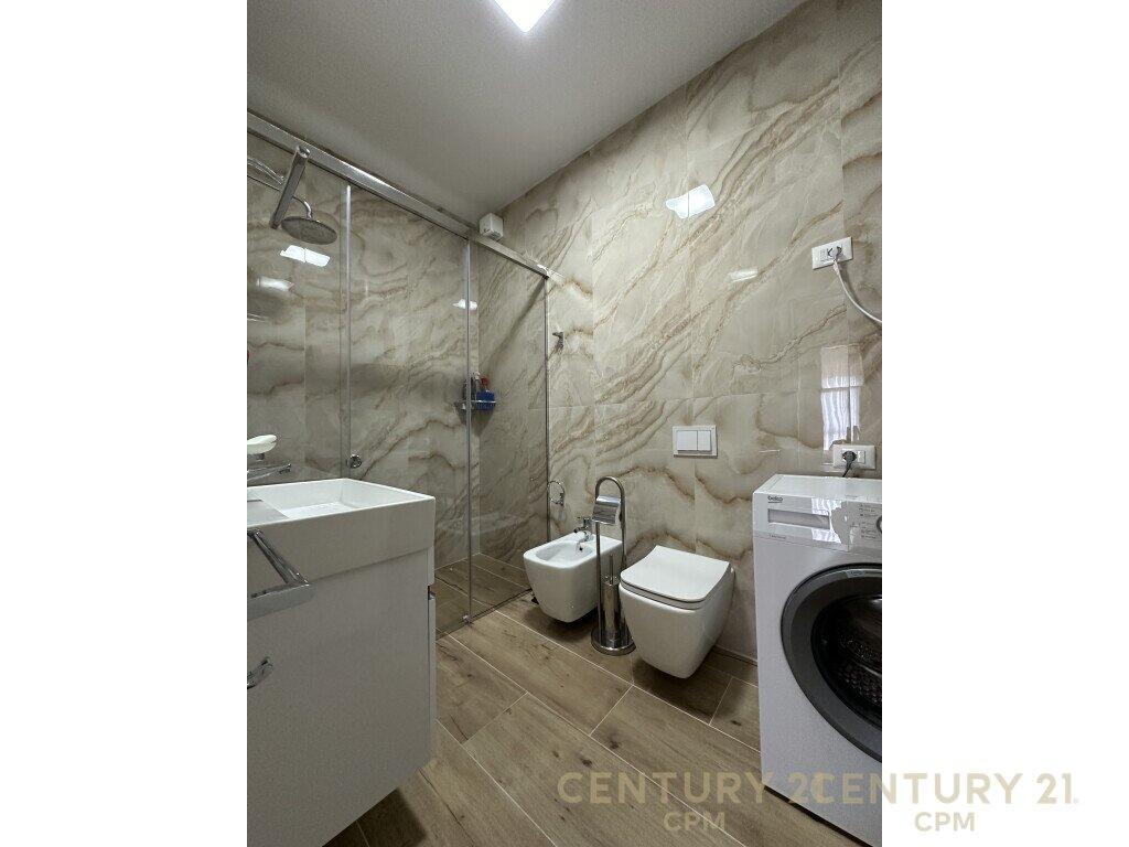 Appartamento 1+1 in affitto al “Tirana Garden Building” – Via Kavajës!