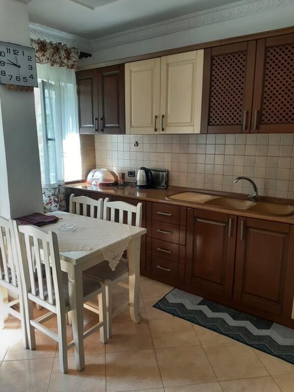 Affitto, Appartamento, 1+1, Brryli , 500 Euro/mese