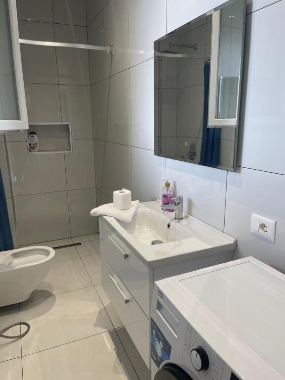 🏠 Jepet me Qera Super Apartament 1+1 tek 📍 Fundi i Jordan Misjes