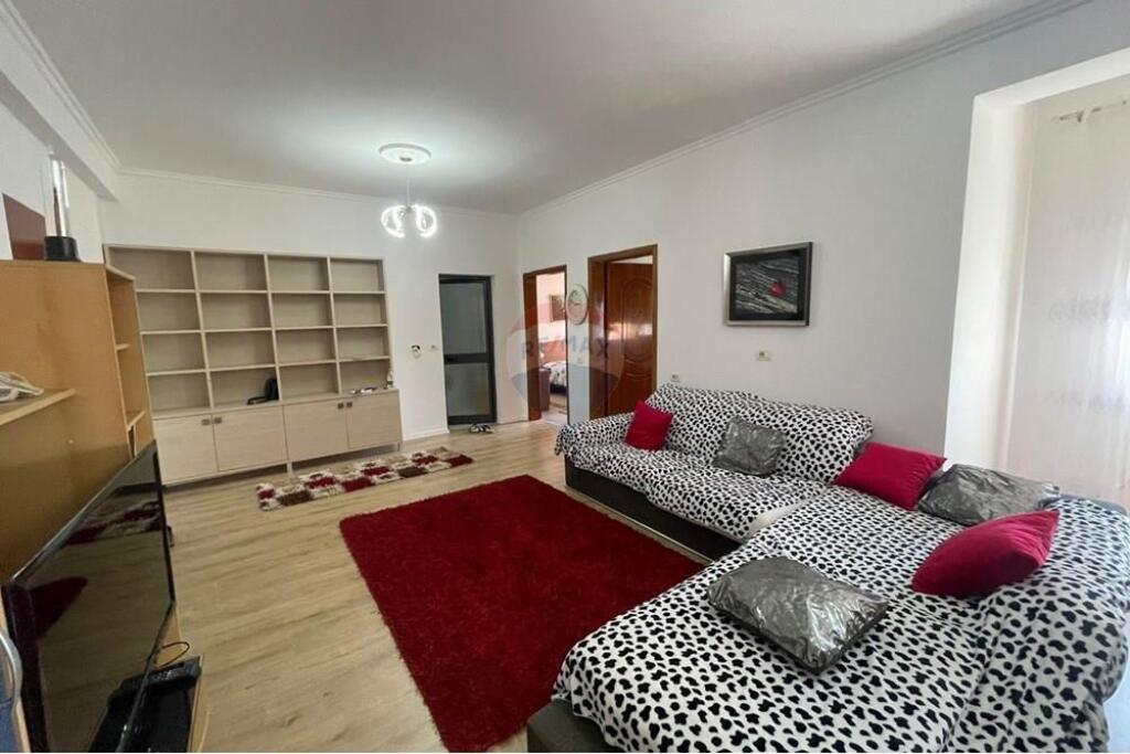 2+1 apartment for sale at 5 Maji !