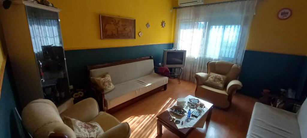 Apartment 2+1 for sale in Pogradec