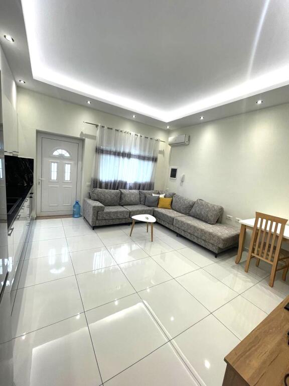 🏠 Jepet me Qera Super Apartament 1+1 tek 📍 Fundi i Jordan Misjes