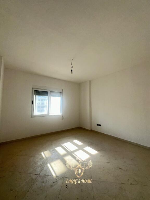 IN VENDITA Super Appartamento • 1+1 + Balcone 
📍EX-URT Durazzo