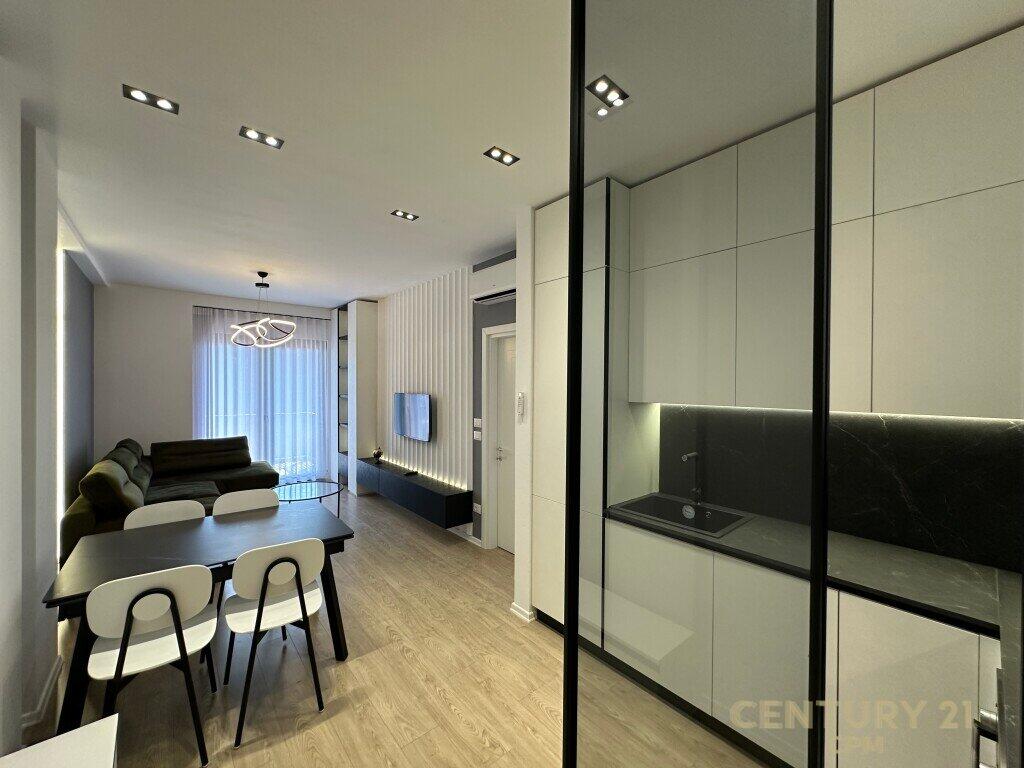 Appartamento 1+1 in affitto al “Tirana Garden Building” – Via Kavajës!