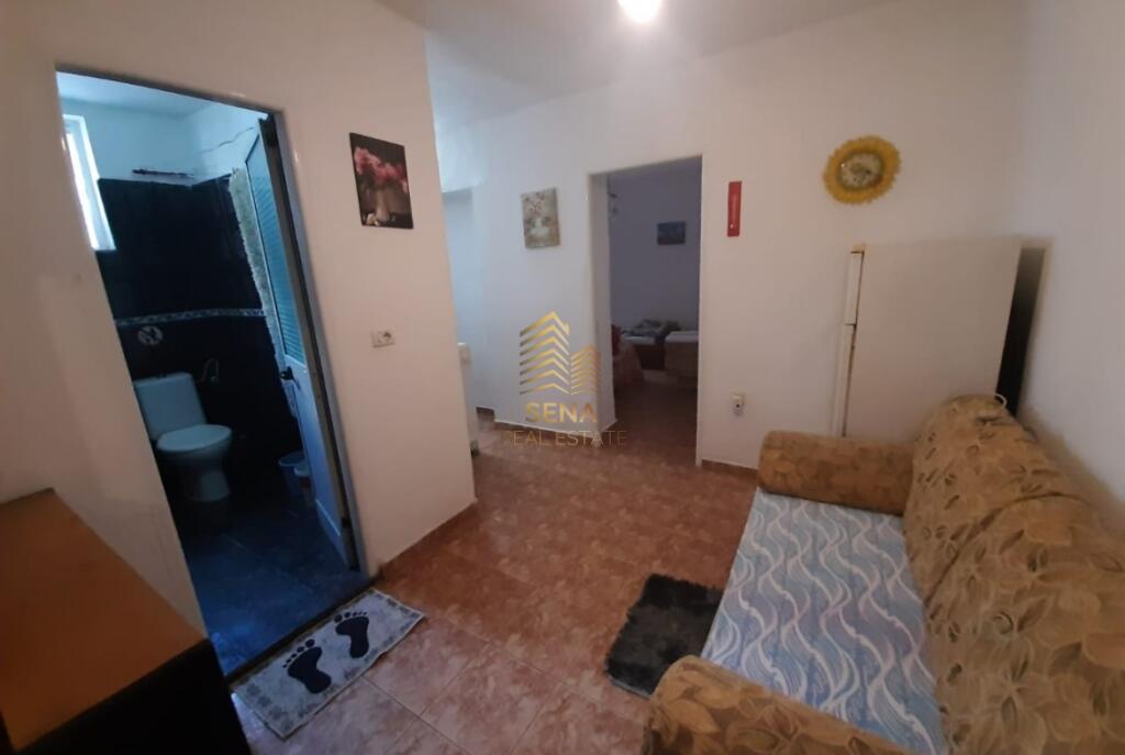 Rent, Apartment 1+1+balcony, Xhamllik, 400 Euro/month
