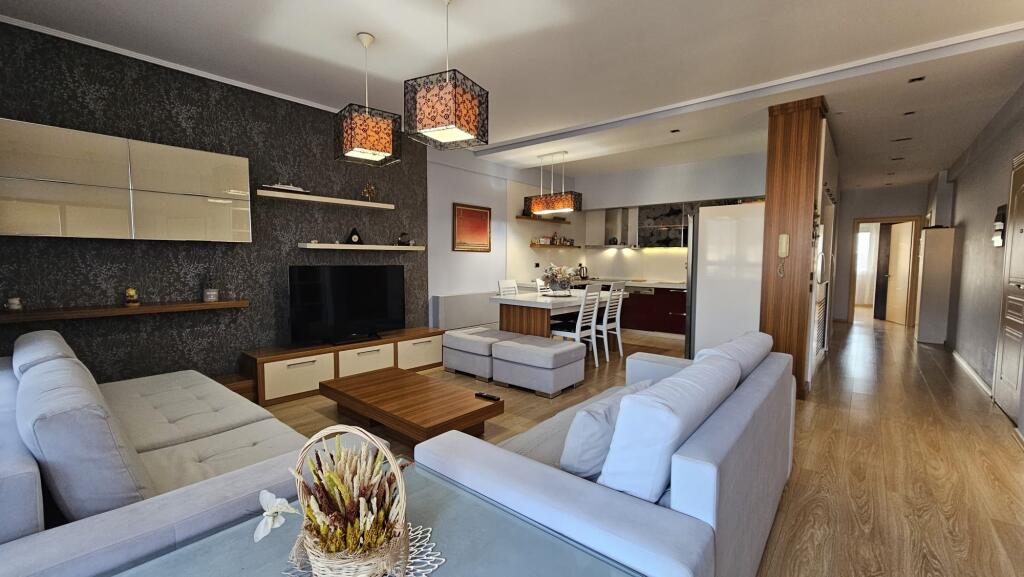 Apartment for Rent 3+2+2 balconies