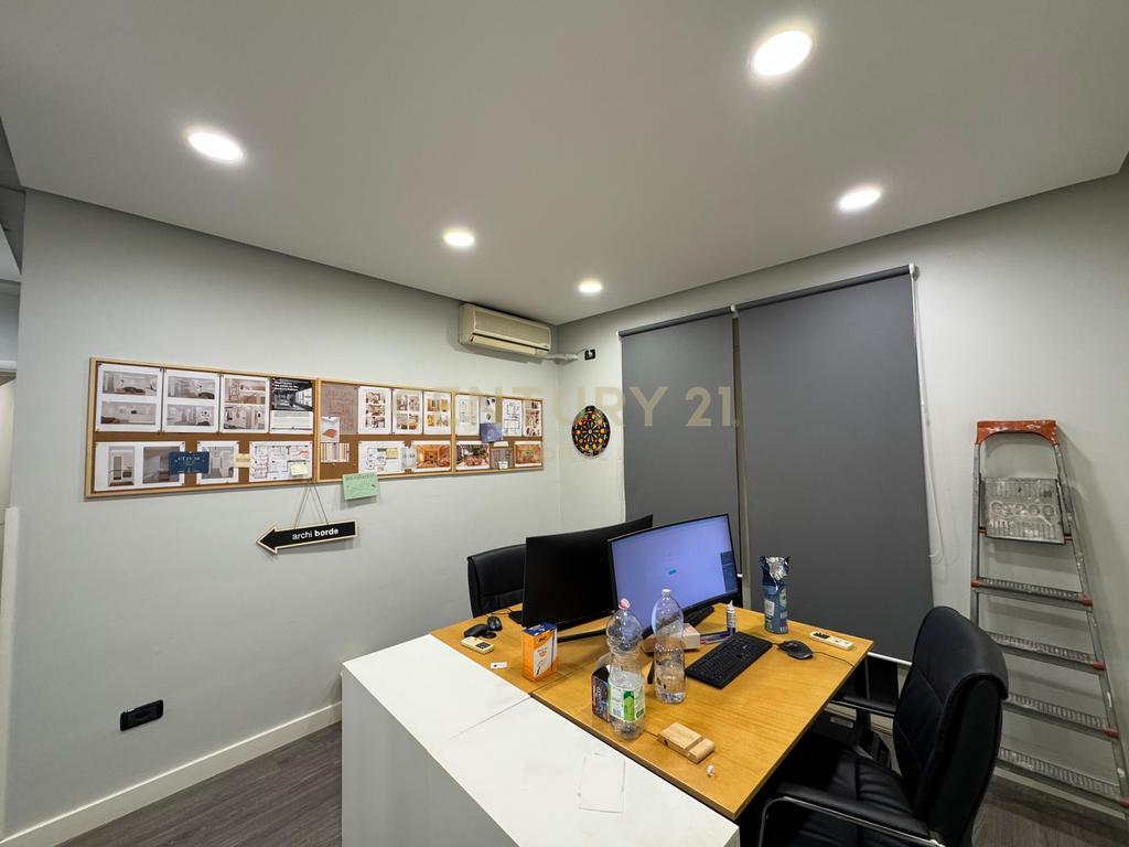 WE GIVE APARTMENT FOR OFFICES, OPPOSITE THE POLICE DIRECTORATE