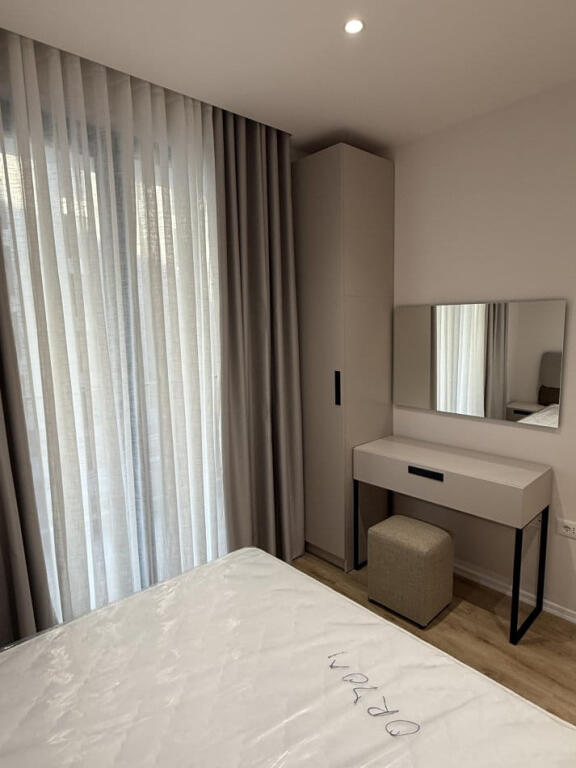 Apartament Me Qera 1+1 ne Porcelan (ID B2101203) Tirane