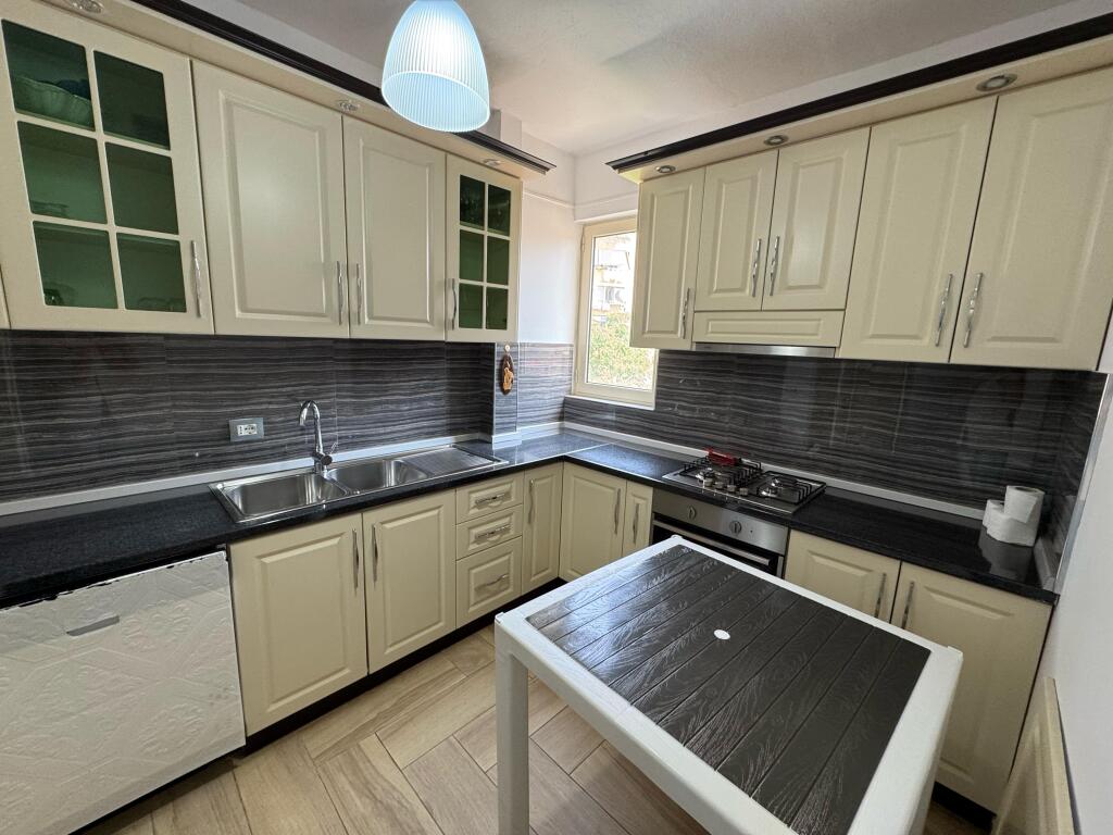 📣 QERA Apartament 2+1  📍Pranë Mozaikut të Tiranës  ✨  