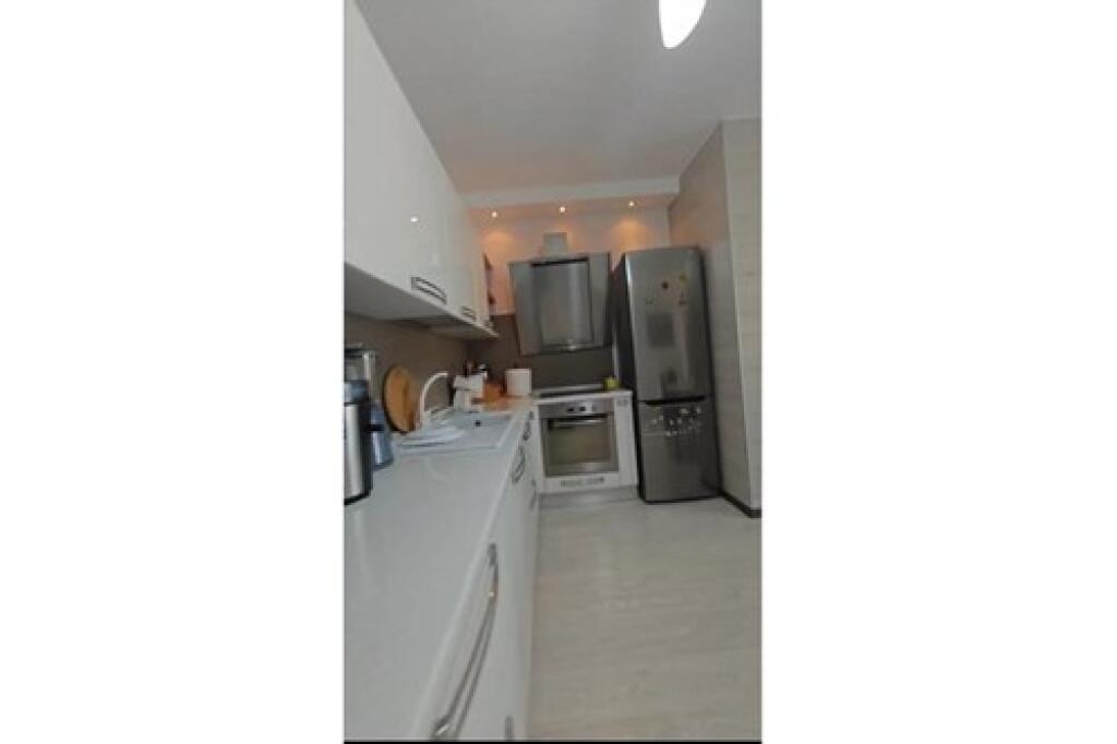 Apartament 2+1+2 tualete per Qira tek ATSH