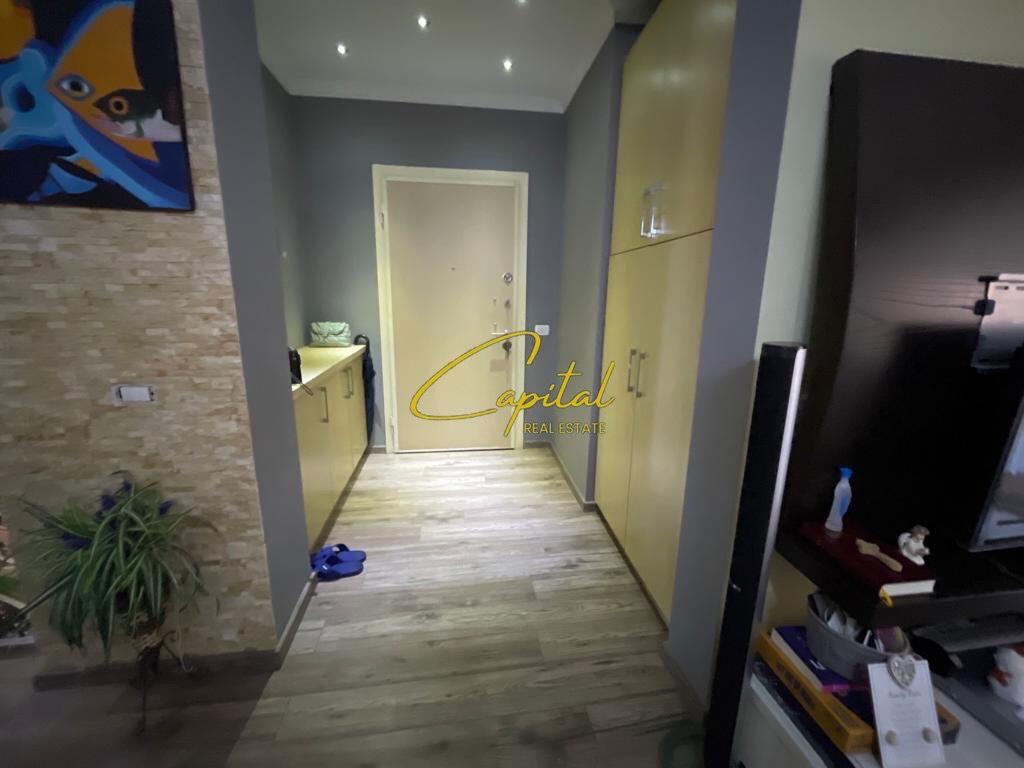 APARTAMENT ME QERA 2+1 KOMBINAT 380 EURO