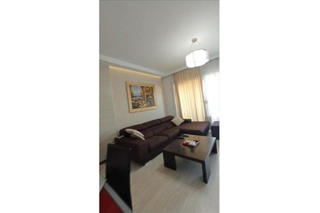 Apartament 2+1+2 tualete per Qira tek ATSH